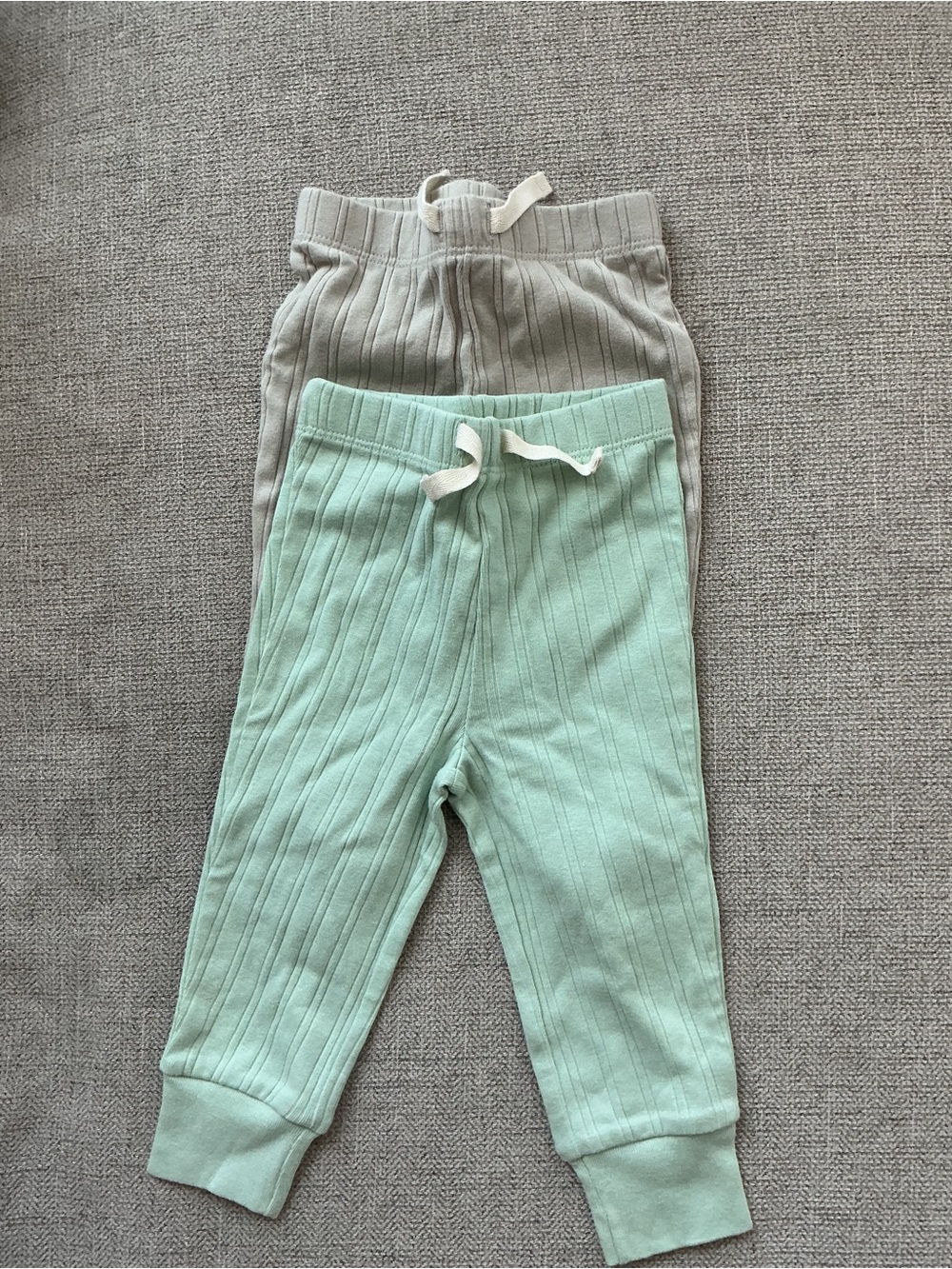Ribbed Drawstring Joggers in Mint and Light Gray
